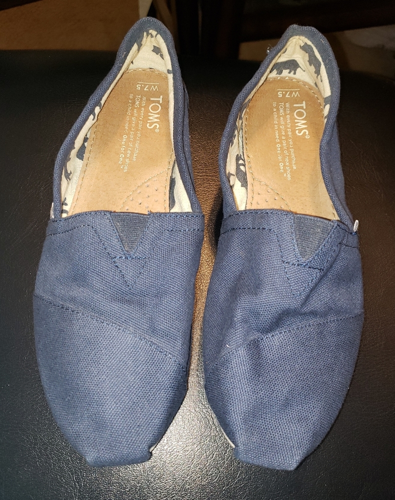 Toms shoes
